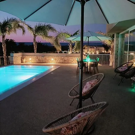 Carob Apartment